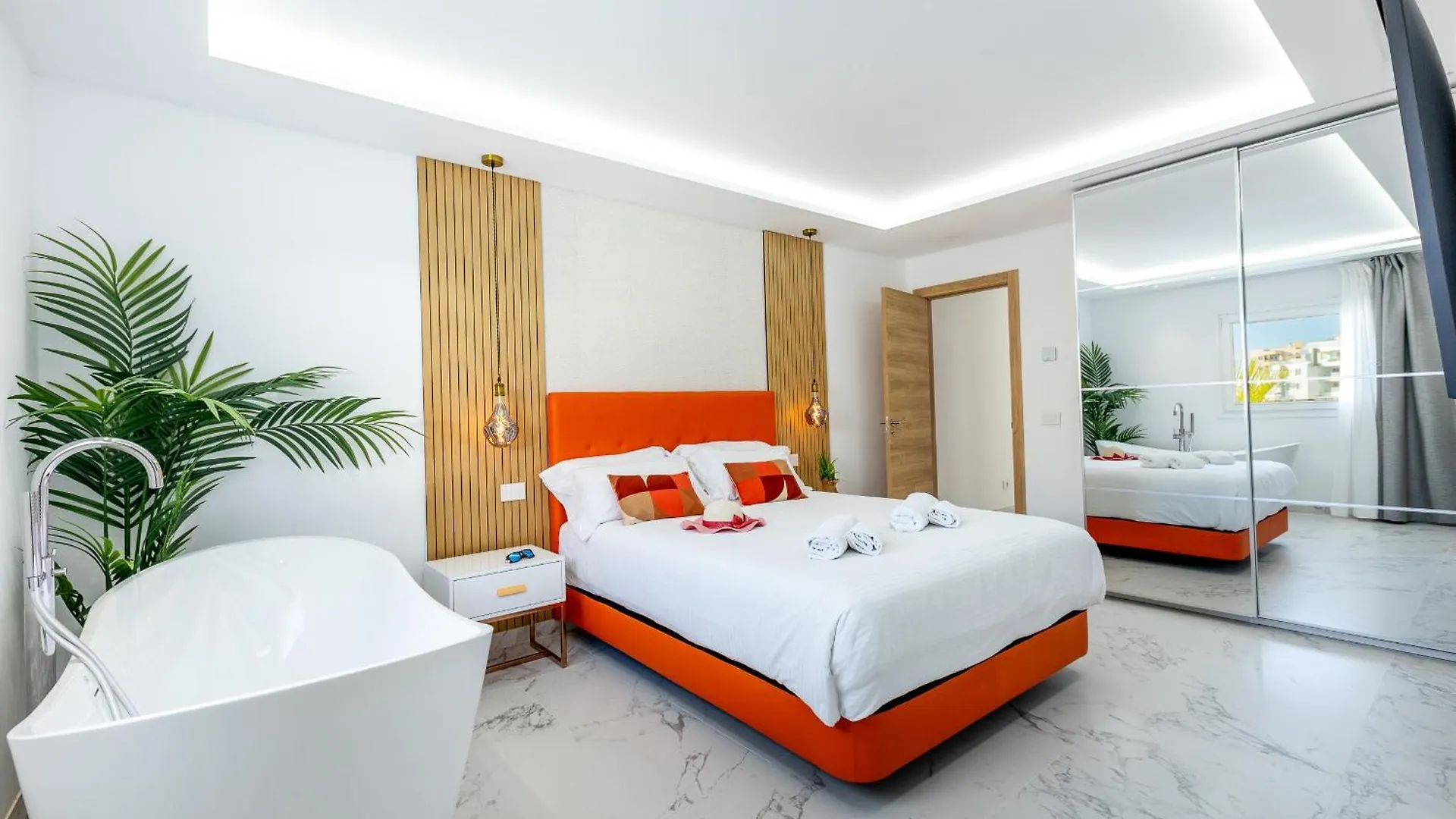 Villa Michelle Private Oasis Heated Pool And Wifi プラヤ・パライソ スペイン