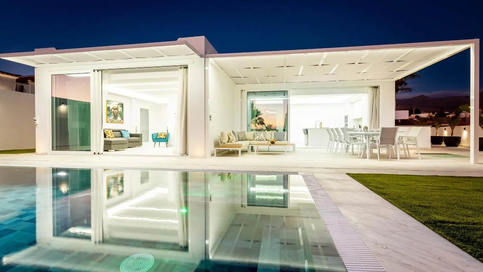 Villa Michelle Private Oasis Heated Pool And Wifi プラヤ・パライソ スペイン